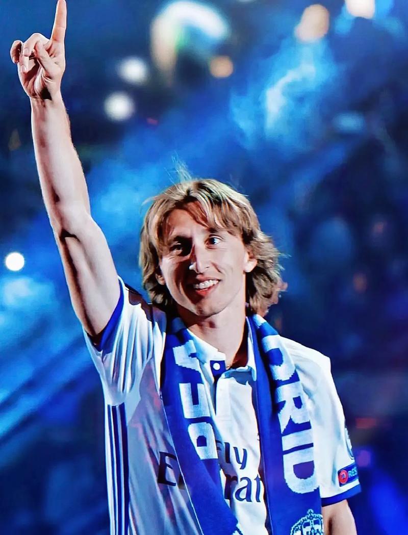 辽宁队又捡到宝了，奥利弗表现不俗，五外援训练后半程发力…